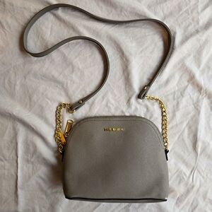Steve Madden Crossbody Grey Purse Gold Chain Strap